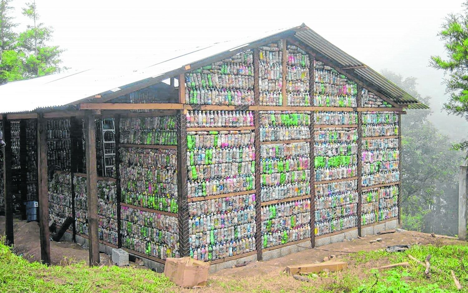 Valora Óscar Reynoso Femat uso de materiales ecológicos