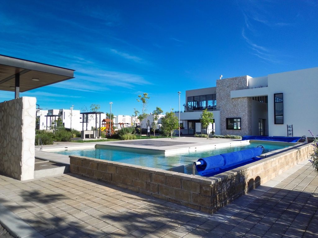 Alberca-CasaClub-ReservaSanMatías-DesarrolloInmobiliario-GrupoSoldi_6